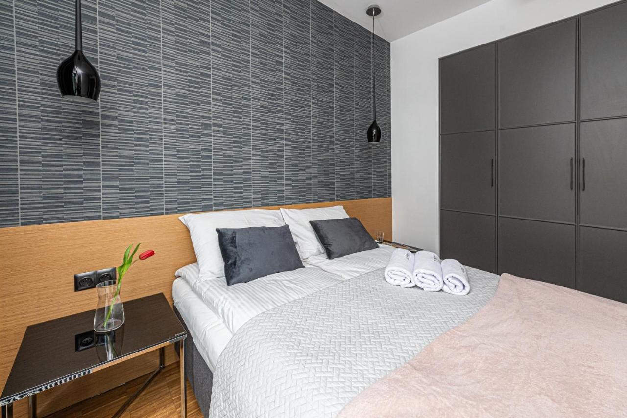 Baltiq Plaza - Billberry Apartment *