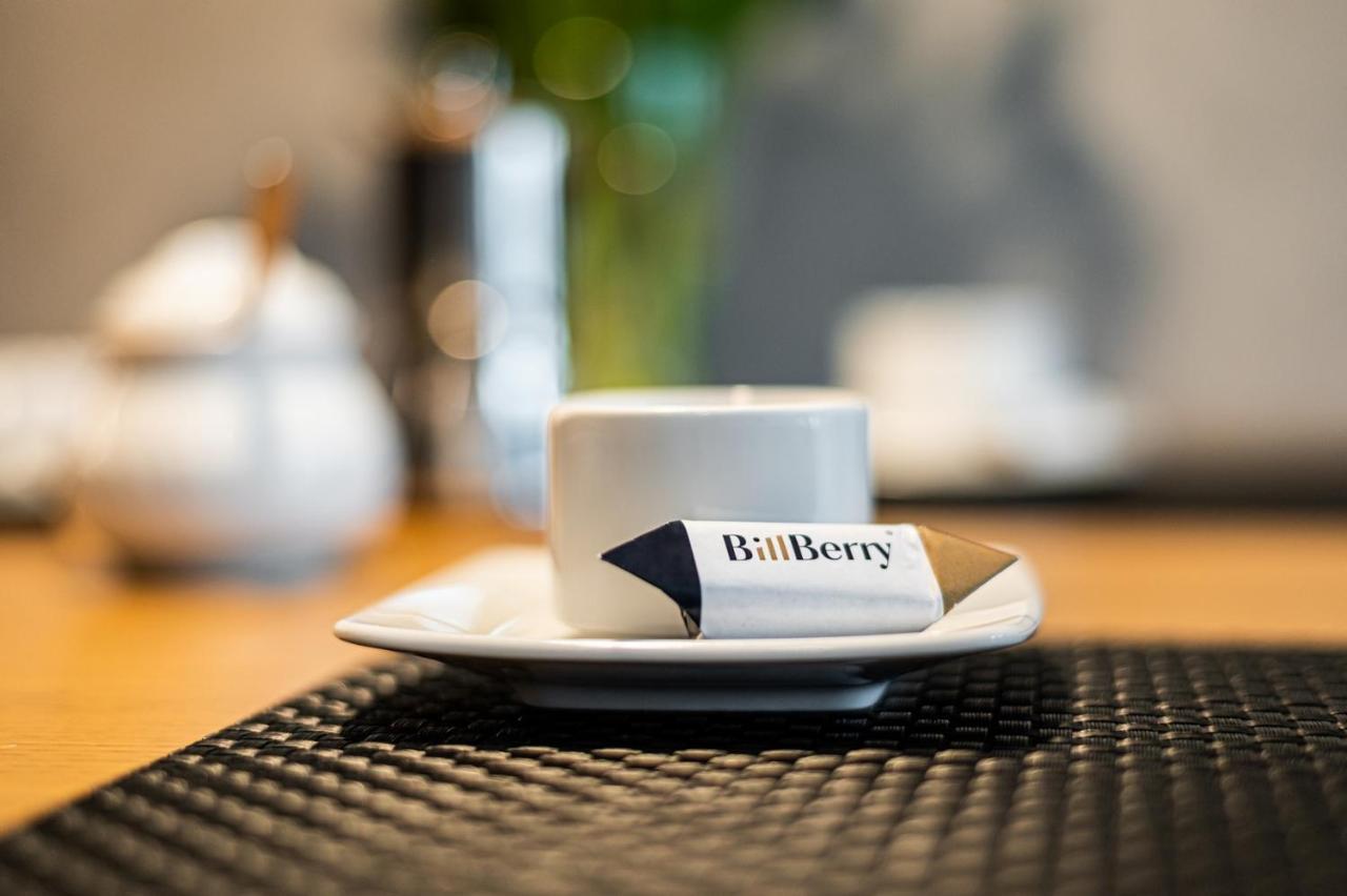 Baltiq Plaza - Billberry Apartment *